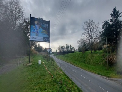 panneau affichage publicitaire G114A
84 - 82 D181 - TARNOS
En direction de la R.N. 117 et Bayonne