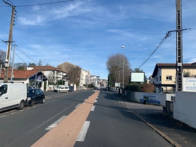 panneau affichage publicitaire L407F
D810 - 39 AVENUE D ESPAGNE - ANGLET