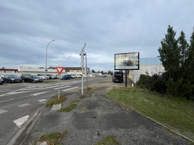 panneau affichage publicitaire L1053E
463 RUE DE LA FERME CARBOUE - SAINT PIERRE DU MONT // MONT DE MARSAN