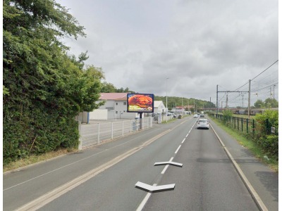 panneau affichage publicitaire L1065B
16 AVENUE CAMILLE DELVAILLE  - BAYONNE