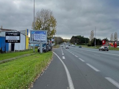 panneau affichage publicitaire L390A
1, rue de la Tillole - Avenue du Grand Basque - BAYONNE
En direction de Bayonne