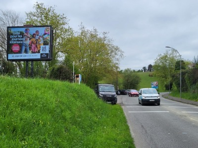 panneau affichage publicitaire L1067A
26 avenue de Lahanchipia - SAINT JEAN DE LUZ