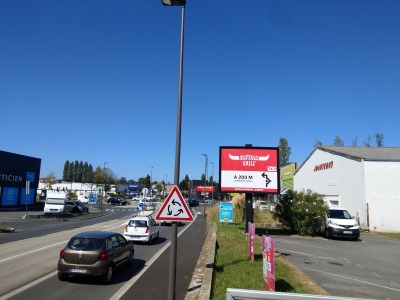 panneau affichage publicitaire L302B
6, impasse d'atchinetche - BAYONNE
En direction de Bayonne