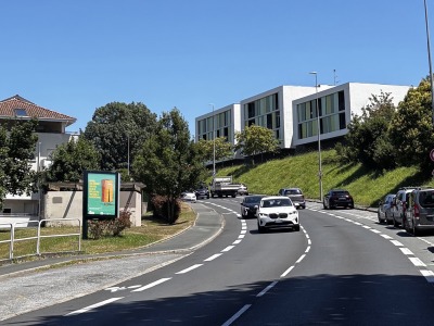 panneau affichage publicitaire S1076A
16 avenue Jean Darrigrand - BAYONNE