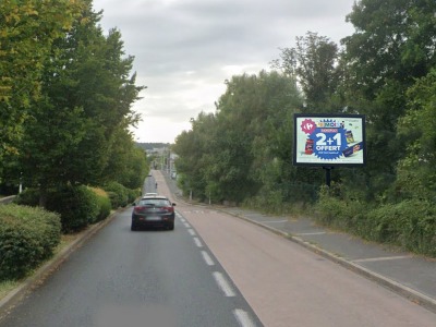 panneau affichage publicitaire L374I
58 Avenue du Maréchal Soult - R.N. 10 - BAYONNE
En direction de Biarritz