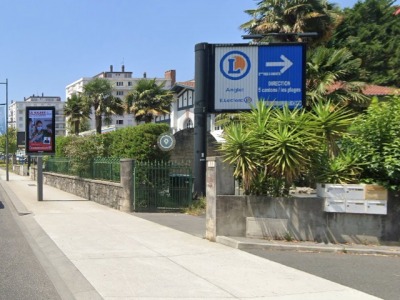 panneau affichage publicitaire G118D
35, avenue de Bayonne - R.N. 10 - ANGLET
En direction de Biarritz