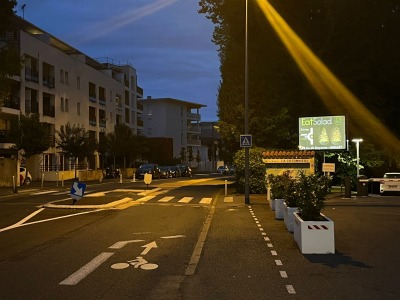 panneau affichage publicitaire L584A
AVENUE D ESPAGNE - Résidence la Cotonnière  - ANGLET
En direction d'Anglet centre